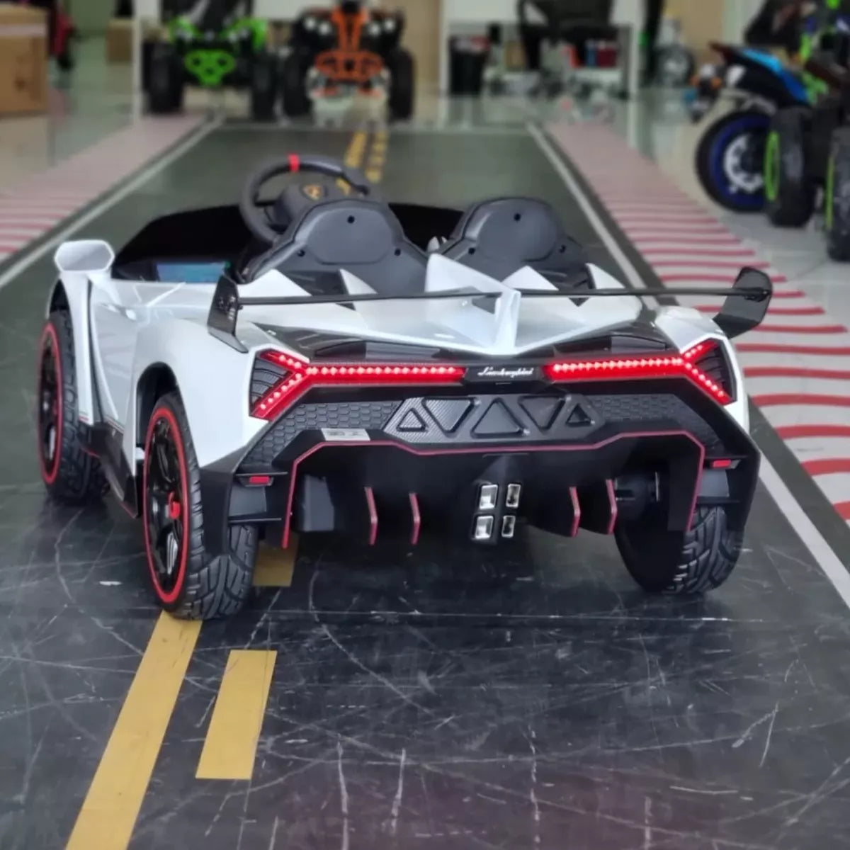 Carrinho Elétrico Infantil - Lamborghini Veneno 12v + Brinde